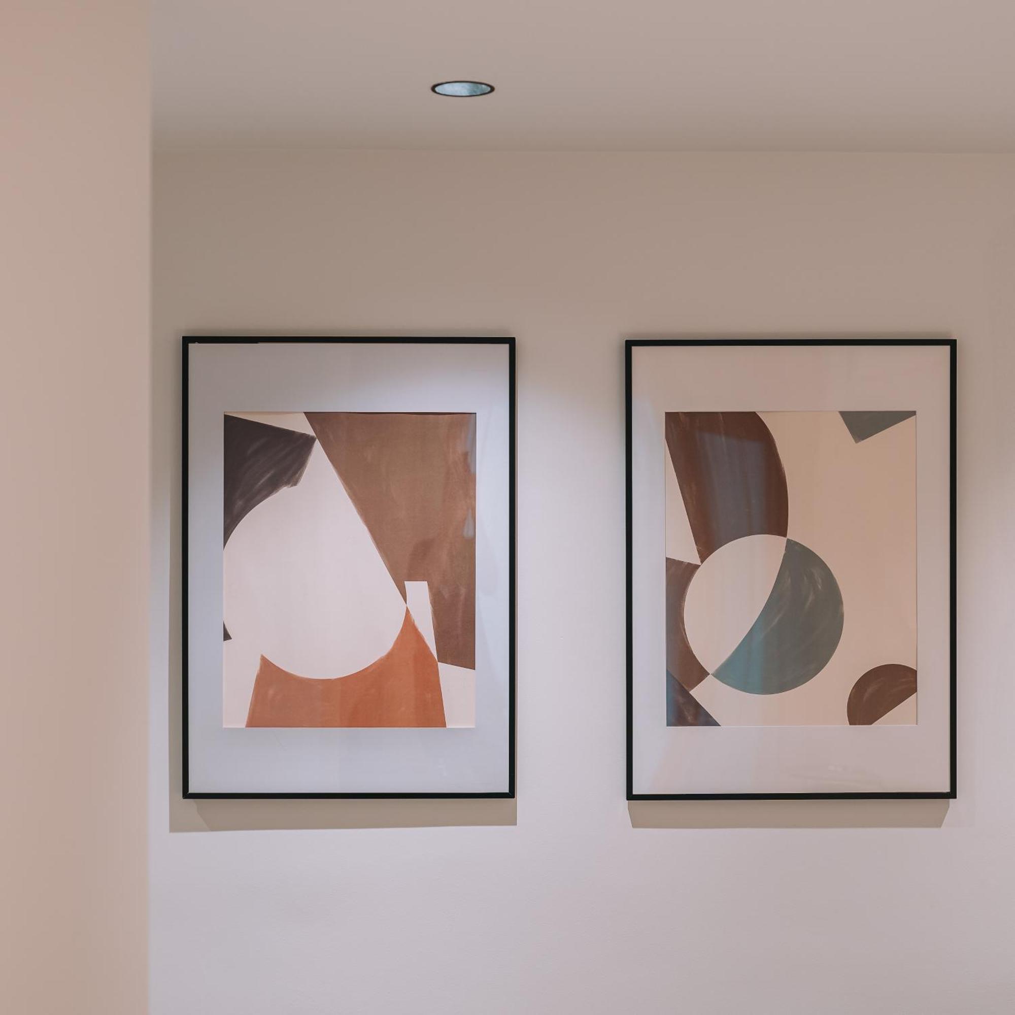 Apartament Modern And Cozy With Elegant Decor Pireu